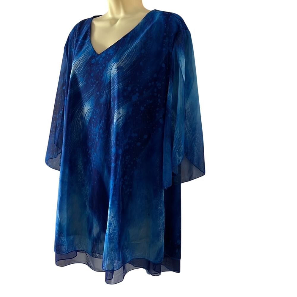 Sese Code Shades of Blue Print Knit Tunic Top Woman's Size 3XL Flowy NWT - Picture 2 of 10